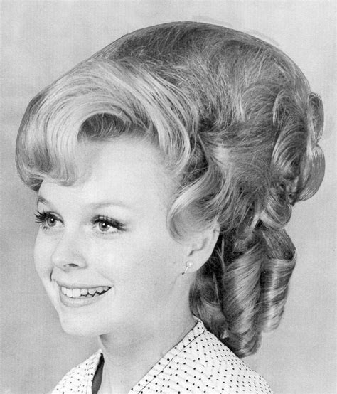 retro hairstyles hairstyles haircuts mature women fashion 1960s hair hair creations hair