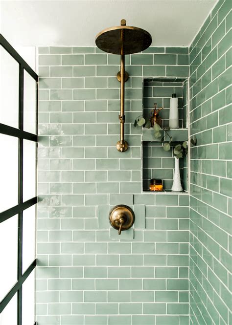 Whether looking to freshen up your small bathroom or design a new one, there are decorating with white can help a small bathroom feel larger. 50 Beautiful bathroom tile ideas - small bathroom, ensuite floor tile designs