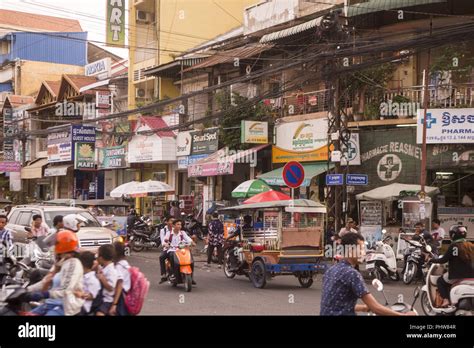 Cambodia Phnom Penh City Street Life Stock Photo Alamy