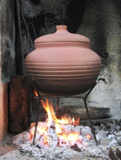 Never use detergent to wash a clay pot. 1000+ images about Clay Pot Cookware on Pinterest | Bean ...