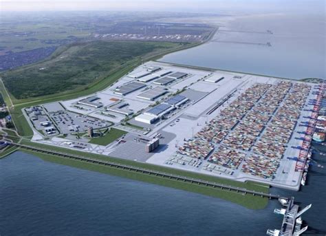 18-metre draft a game changer for German port of Wilhelmshaven - PORTS ...