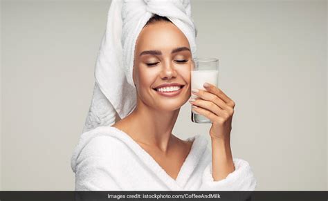 skin and hair benefits of raw milk you are going to love these