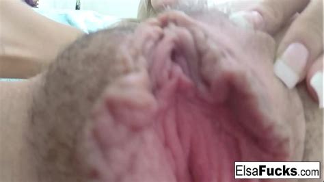Tiny Babe Elsa Jean Fingers Her Hairy Pussy Sexy Close Ups Pussy Live