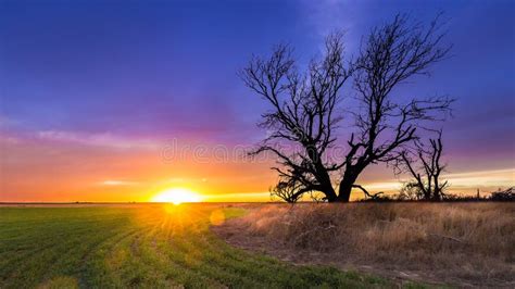 Ellis County Ks Usa A Spectacular Sunset Over Western Kansas Stock