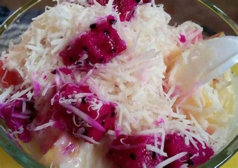 Maybe you would like to learn more about one of these? Resep Salad Buah oleh Bunda Danish - Cookpad