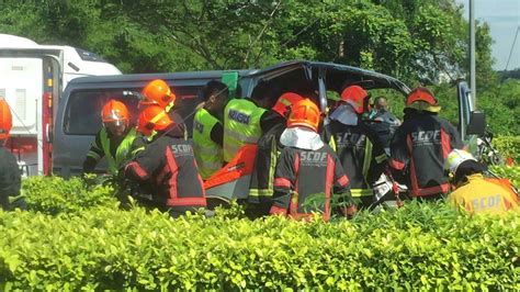 accident on the sle multiple scdf officers had to work together to free a man trapped in the