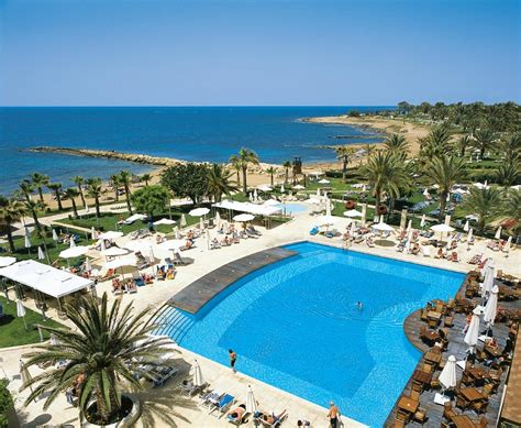 Paralimni is 56 km from here, while petreon sculpture park is 2.8 km away. LOUIS LEDRA BEACH ab € 107 (€̶ ̶1̶5̶0̶): Bewertungen ...