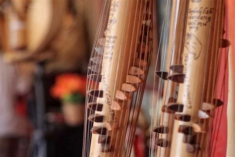 Alat Musik Tradisional Sasando Dan Penjelasannya Lengkap