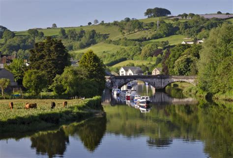 The 10 Best Things To Do In Totnes Coast And Country Cottages