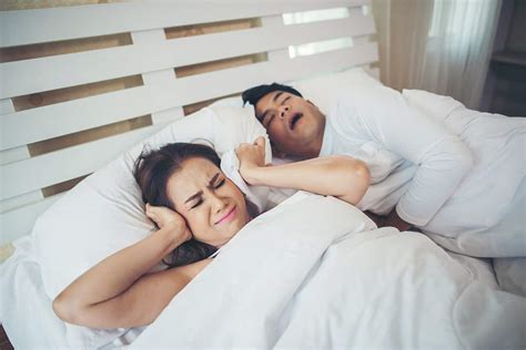How To Sleep With A Snorer Earplugs And Other Ways To Block Out Snoring