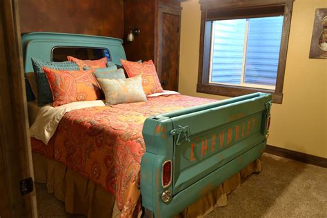 Custom King Size Pickup Bed Garage Furniture Car Part Furniture