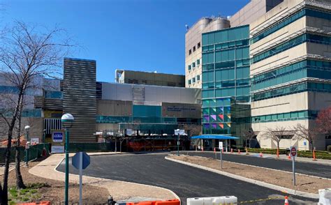 Plaza Construction Renovates Staten Island University Hospitals Cancer