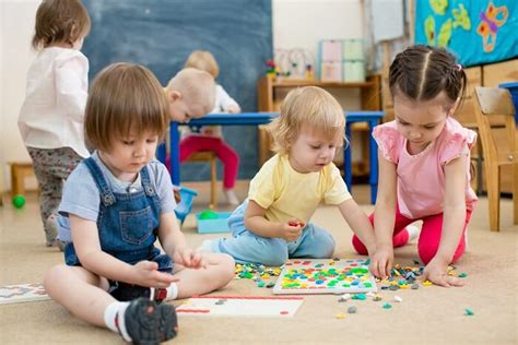 Daycare Vs Preschool Whats The Difference Trends We