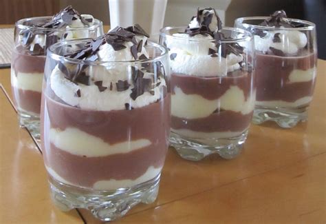 Bildergebnis für dessert im glas schokolade | Dessert im glas schokolade, Einfacher nachtisch ...