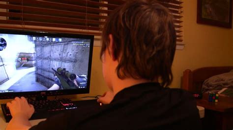 Teen Who Dropped Out Of School To Play Video Games Goes