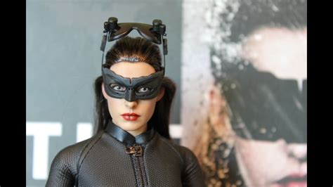 Hot Toys The Dark Knight Rises Catwoman Town