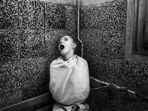 scary asylums of the past 31 pics