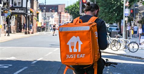 Supermarket Giant Announces Link Up For Fast Delivery Service Falstaff