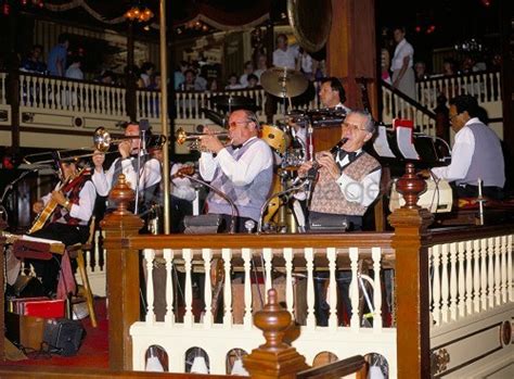 Based on the rosie o'grady's/seville quarter complex he opened in pensacola, florida in the late 1960s, rosie o'grady's good time emporium/church street station in orlando saw great popular success in the 1970s and 1980s, it operated as an attraction offering admission to multiple nightclubs of various formats facilitating club hopping for a. Musicians, Rosie O'Grady's Bar, Orlando, Florida, United ...