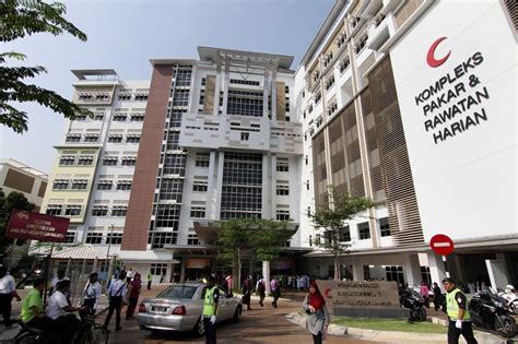 Founded in 1870, hospital kuala lumpur (hkl) serves as the flagship hospital of the malaysian public healthcare system. Things You Should And Shouldn't Do Now That There's A ...