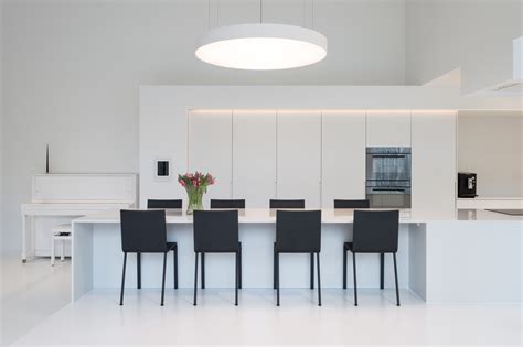 Neutral colours like grey, black, and white are calming to look at, especially when combined. 40 Minimalist Dining Rooms to Leave You Hungry for Style