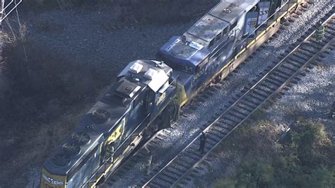 Freight Trains Collide In Delaware County 2 Injured 6abc Philadelphia