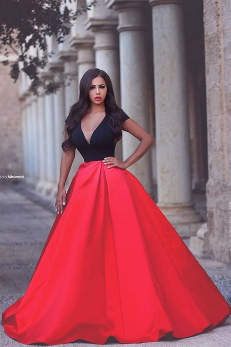 Amazing Cap Sleeve Red And Black Women Dress For Prom V Neck A Line