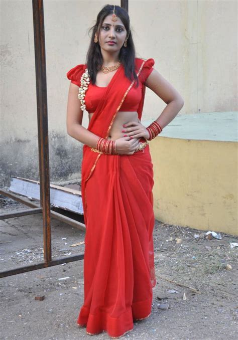 Tamil Actress Reshmi Hot Saree Photo Images Actress Saree Photos