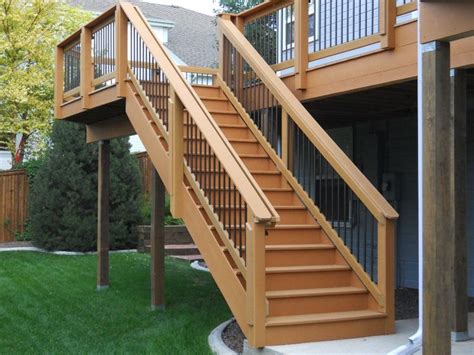 Everyone Is Obsesed With These 23 Deck Designs With Stairs Design