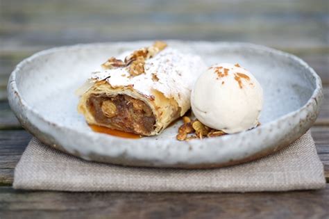 — olive garden (@olivegarden) july 25, 2018. Poached Salmon Rillettes with Smoked Eel and Cox's Apple Salad