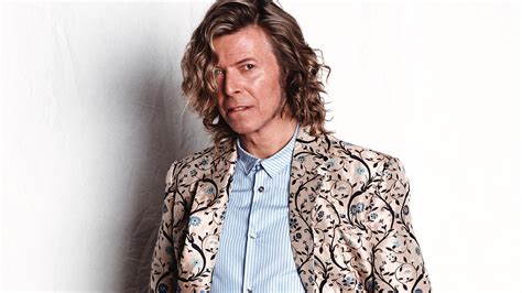 Listen to alternative version of David Bowie’s The Man Who Sold The