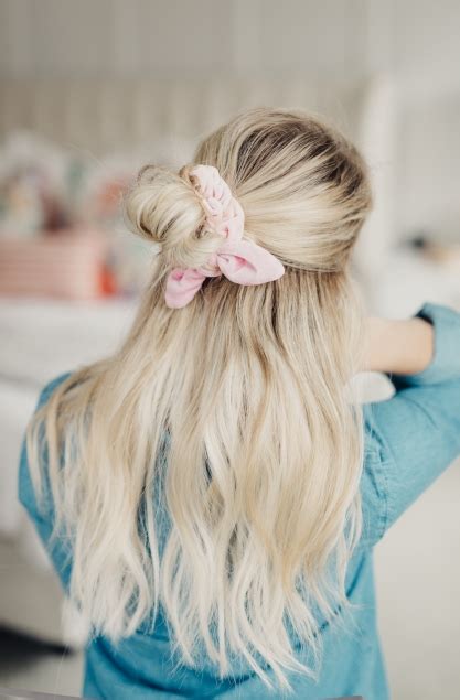 Soo here are some scrunchie hairstyles! 8 Ways to Wear a Scrunchie! - Twist Me Pretty