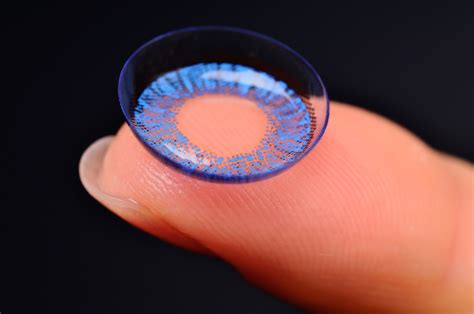 Coated Contact Lenses: A New Trend in Ophthalmology - Avens Blog