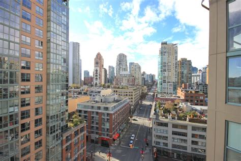 The london drugs on davie street at cardero street, has been part of the west end neighbourhood since 1997. Pacific Plaza 283 Davie Street - Yaletown - Vancouver ...