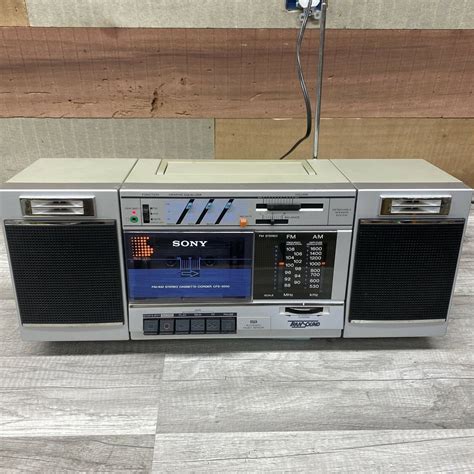 Sony CFS W30 Dual Cassette Recorder AM FM Stereo Radio Boombox