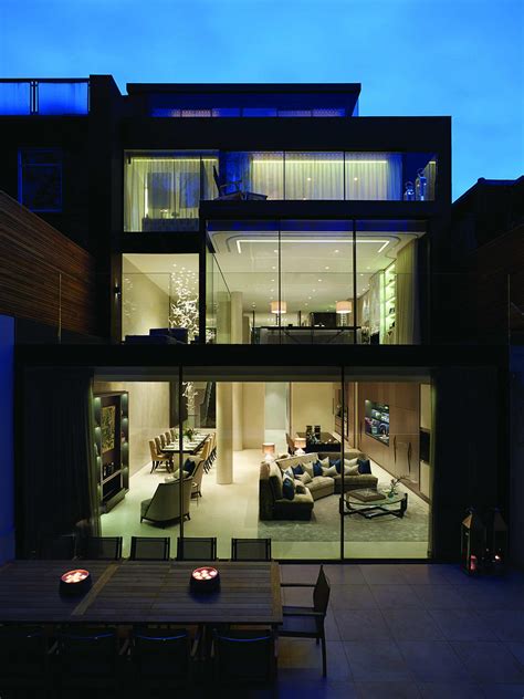 Design of London's $35M 'Ashberg House' Is Inspired by Famous Ashberg Diamond