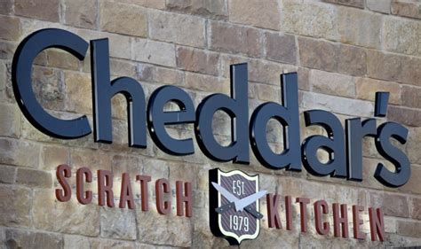 Darden Restaurants To Acquire Cheddars Scratch Kitchen For 780