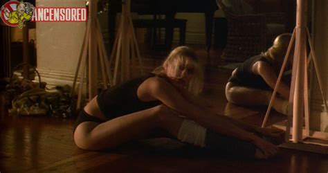Naked Daryl Hannah In The Pope Of Greenwich Village