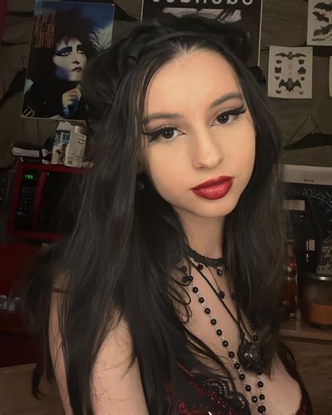 That One Goth Lesbian — Pov You Are Viewing The 3 Predetermined Skins