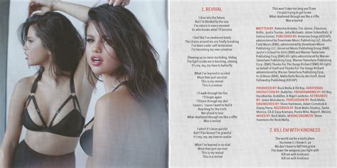 Encarte Selena Gomez Revival Target Deluxe Edition Encartes Pop