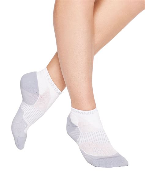 Womens 4 Pack Performance Compression Ankle Socks