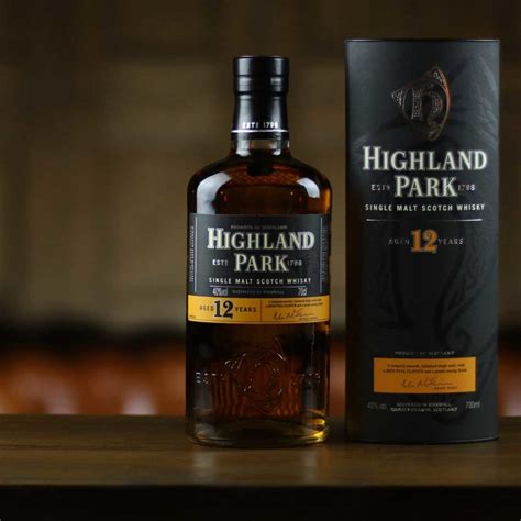 Highland Park 12 Year Old Whisky Tt Liquor