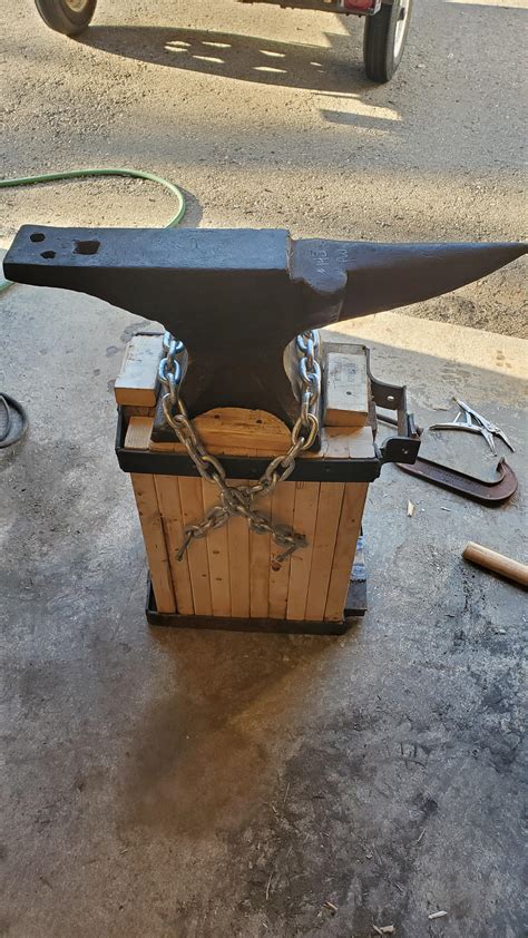 My First Anvil 140lbs Peterwright With A Home Made Stand So
