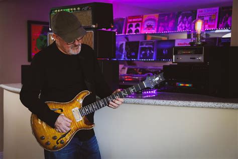 Learn Guitar From A Session Pro Tim Pierce Guitar