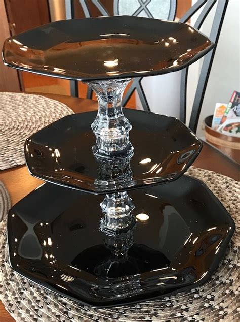 Our 3 tier serving stand is collapsible and stored flat. Anyone who entertains needs a 3-tier platter! This one is ...