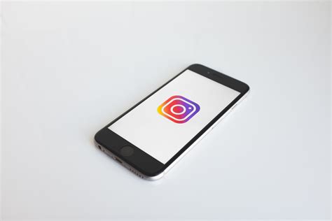 Organic Vs Paid Instagram Marketing How To Do Both