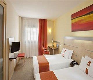 2 reviews of holiday inn express this was probably my least pleasant hotel stay in europe in a while. Hotel Holiday Inn Express Sant Cugat, Sant Cugat del ...