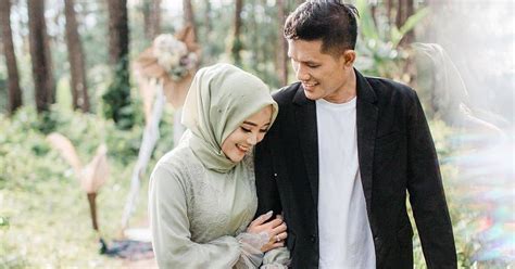 Tanpa pengurusan wang yang bijak pelajar mungkin mengalami kesempitan wang terutamanya bagi mereka yang hanya bergantung harap kepada walaupun dikatakan golongan ini mampu untuk membuat pengurusan kewangan yang sistematik, namun terdapat juga pesara yang kehabisan. "Orang Yang Bijak Atur Kewangan Lebih Mudah Mendapat Cinta ...