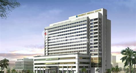 Sáng nay, bệnh viện tiến hành họp khẩn cấp với trung tâm kiểm soát bệnh tật tp hồ chí minh để có phương án phòng, chống và ứng phó với diễn theo thông tin ban đầu, ca dương tính là điều dưỡng viên thuộc khoa nội thần kinh. Bệnh viện Đại Học Y Dược-TPHCM. - Bệnh Viện Việt Nam