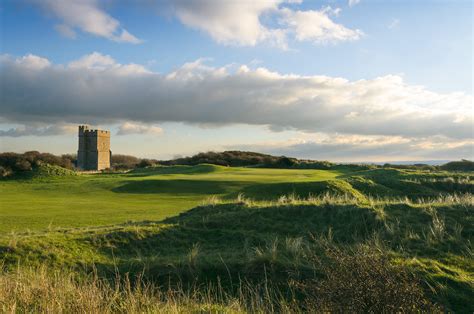 It shares land borders with wales to the west and scotland to the north. Burnham and Berrow Golf Club, Somerset England | Hidden ...